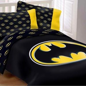 Batman Reversible 3-piece Comforter Set